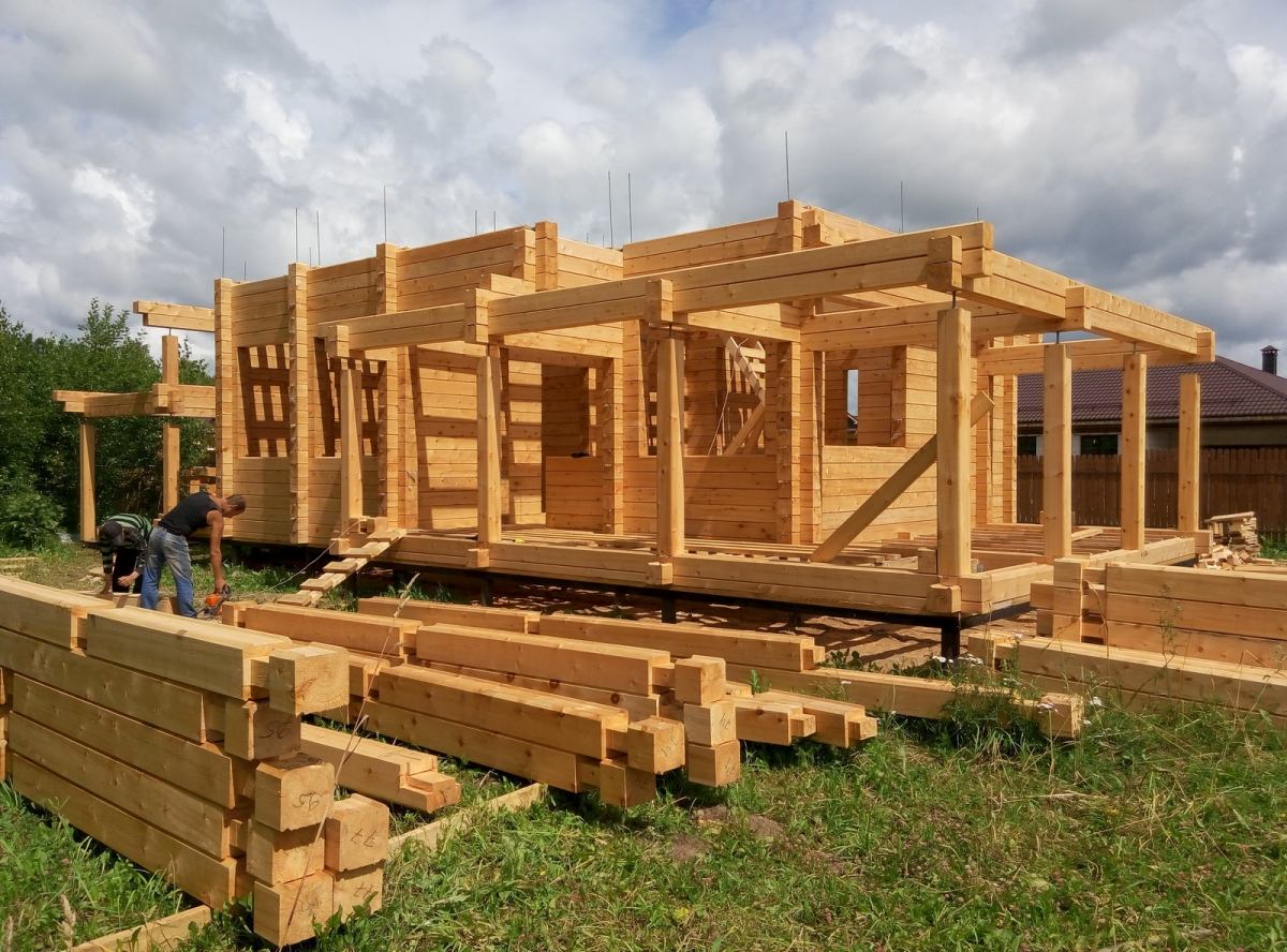 фирма по строительству деревянных домов из клееного бруса - перспективы